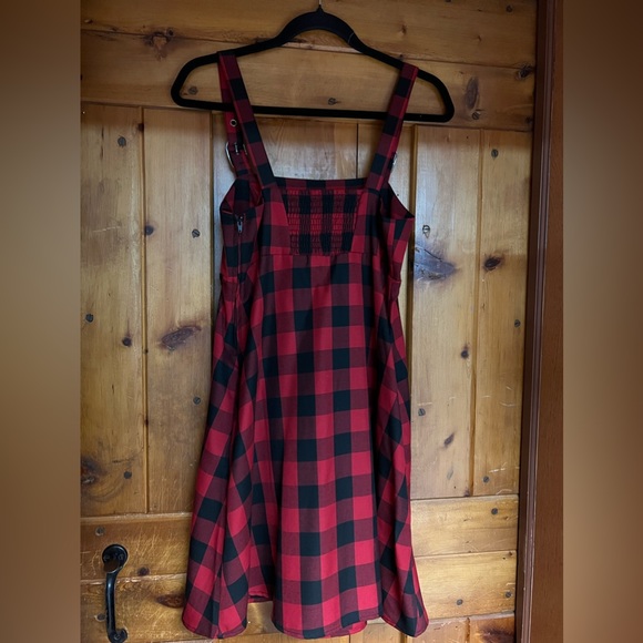 Hot Topic Dresses & Skirts - Hot Topic Buffalo plaid a-line jumper/dress